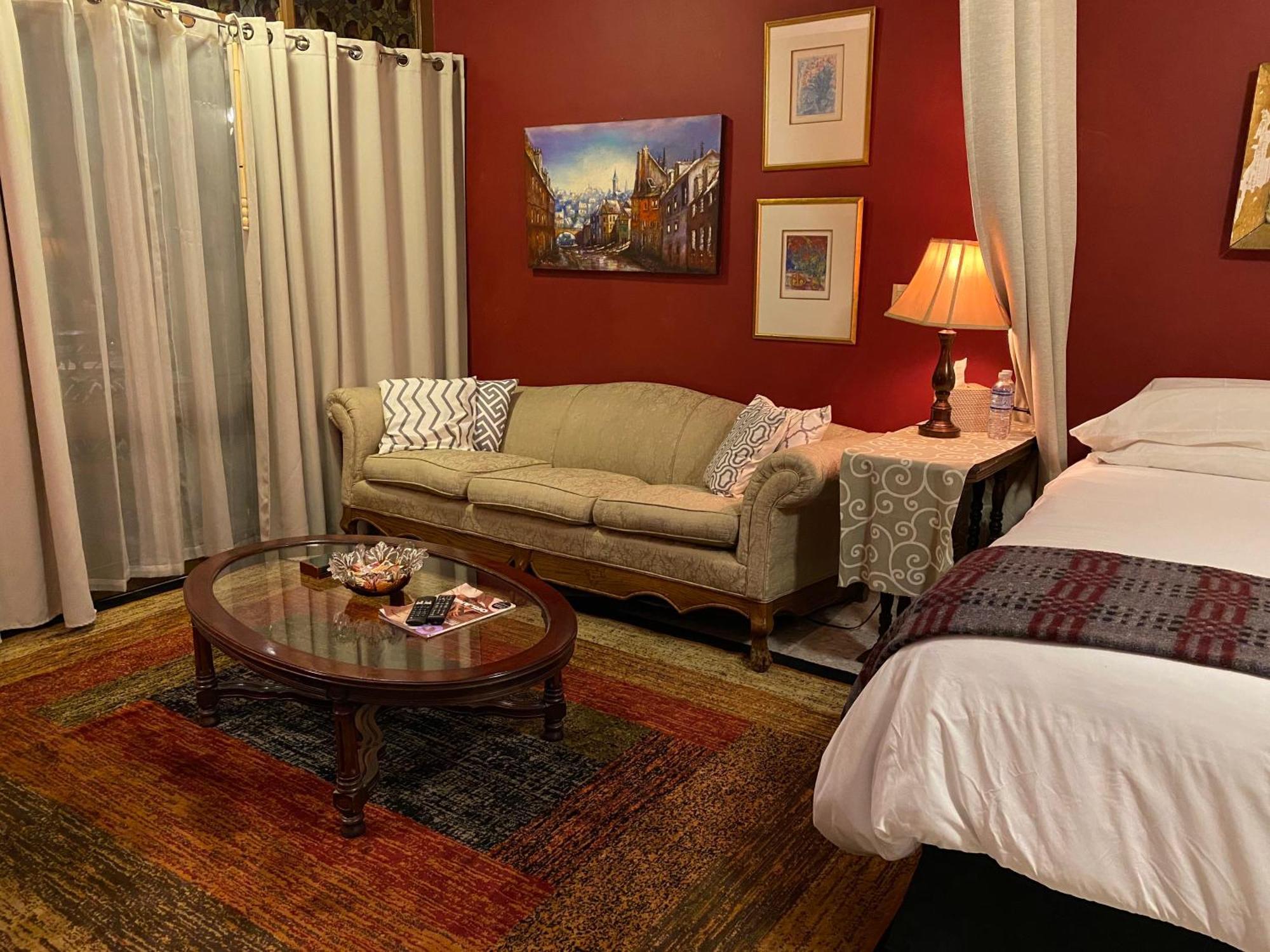 Dickinson Guest House, Expo Pensión 3*