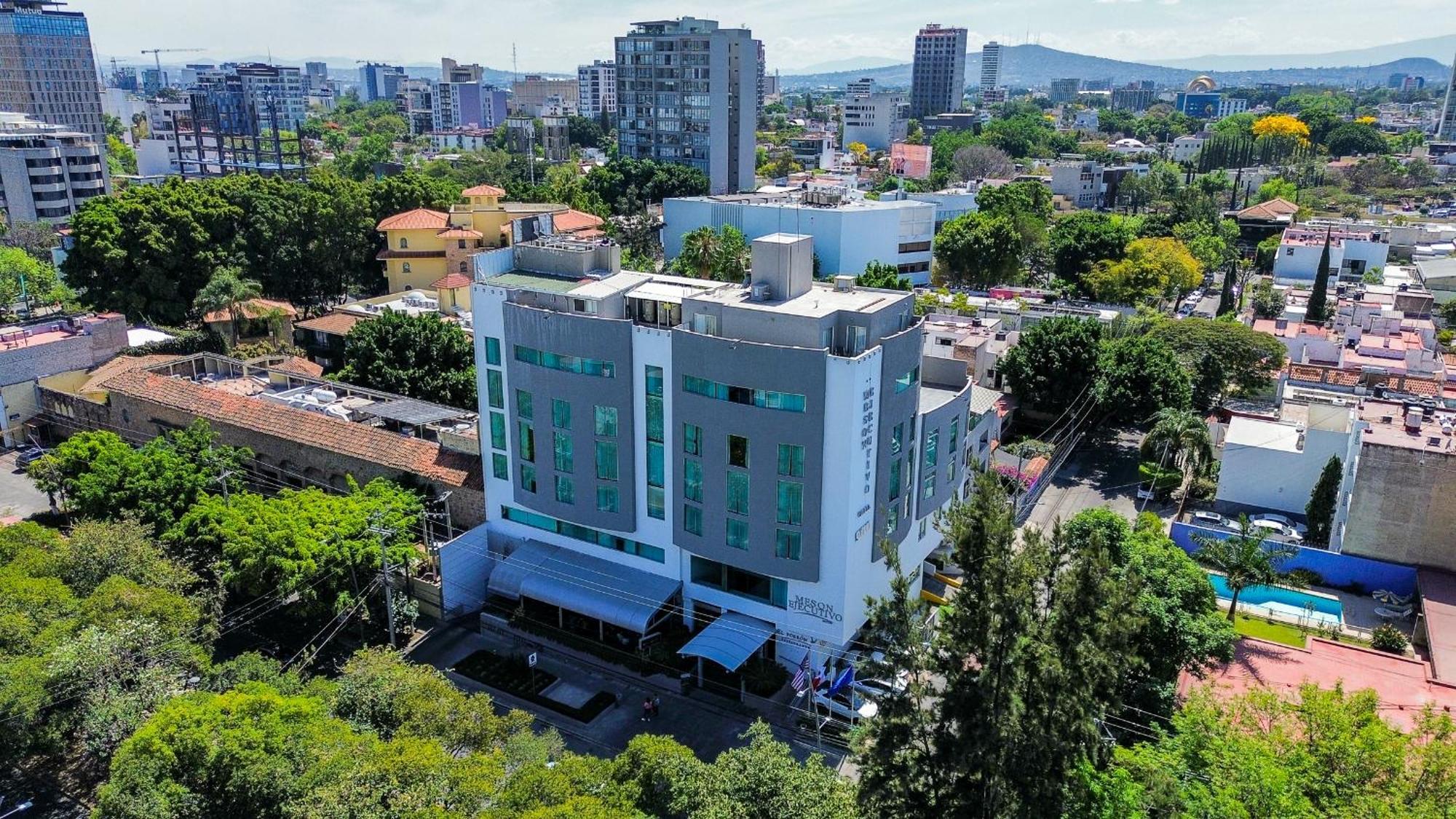 Meson Ejecutivo