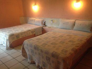 Hotel Gallo Rubio 3*