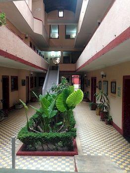 Hotel Gallo Rubio