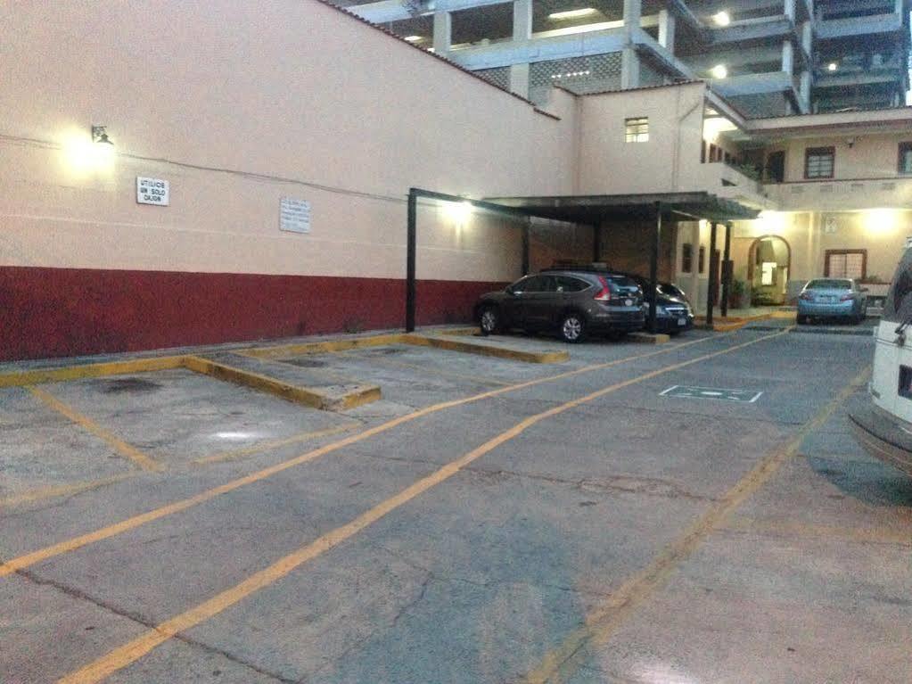 Gallo Rubio Hotel Guadalajara