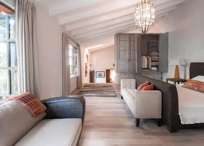Stylish Mexican Chalet Luna