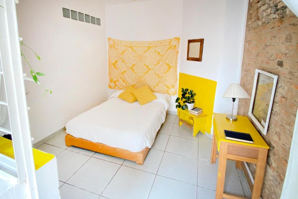 Casa Canario Hostal Guadalajara
