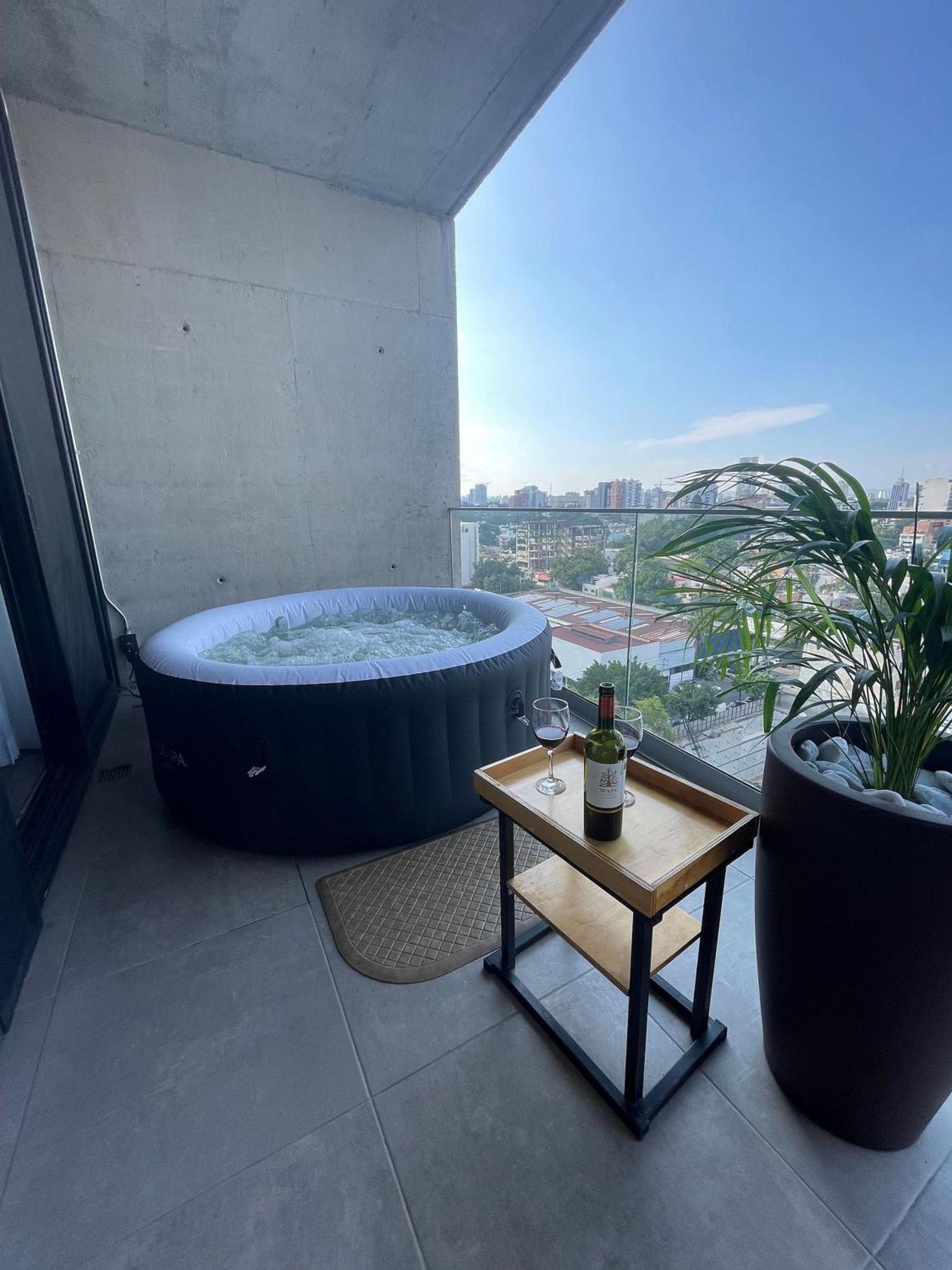 Espectacular Diseno, Terraza Con Hamaca Y Jacuzzi Guadalajara