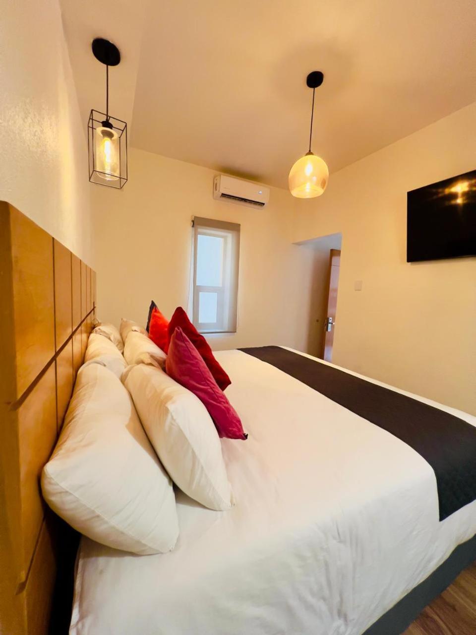 Consulado Hotel