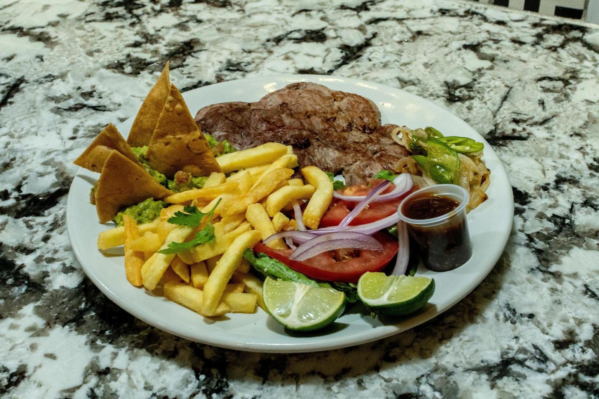 Dali Plaza Ejecutivo 4*
